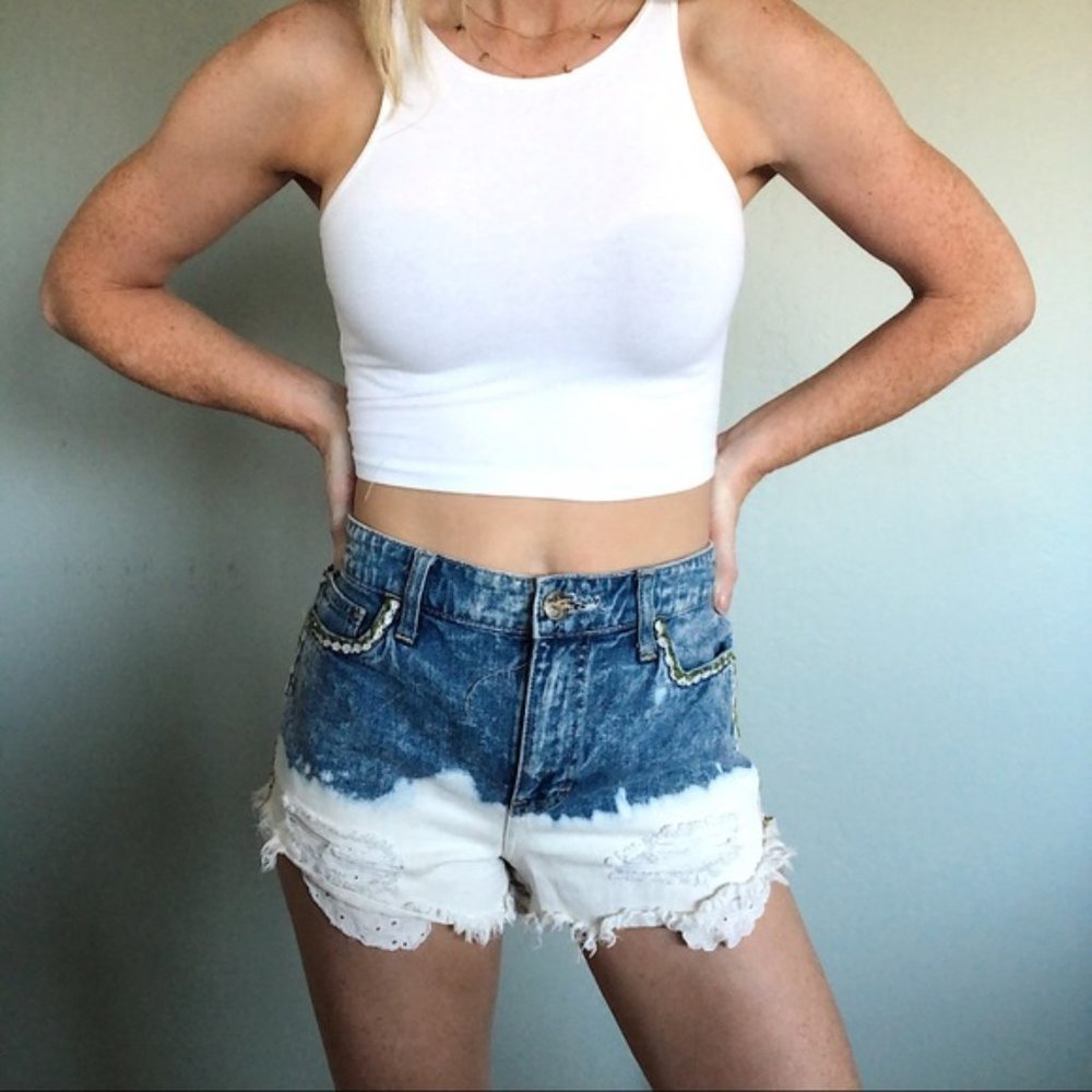 Free People Dip Dye Embroidered Denim Shorts Size 27 - Picture 6 of 6